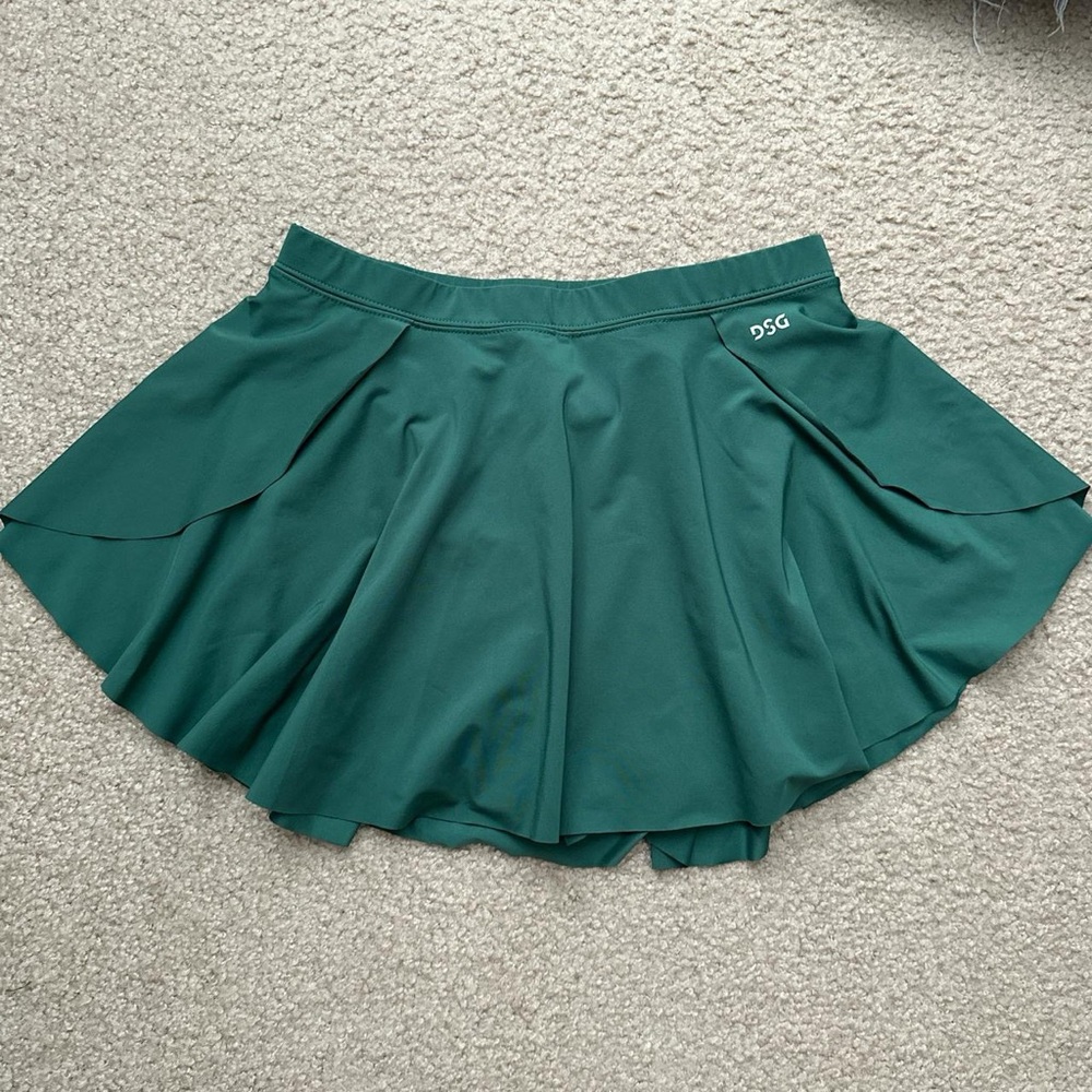 Green skirt